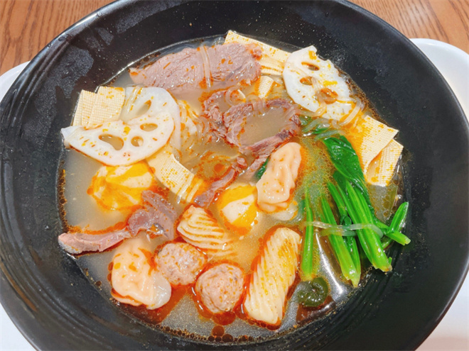 麻九九大碗麻辣烫加盟开店怎么样？成功率高吗？